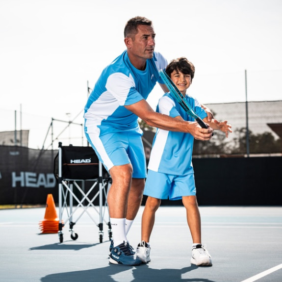 Magasin de tennis en ligne : tout le matériel pour jouer et progresser