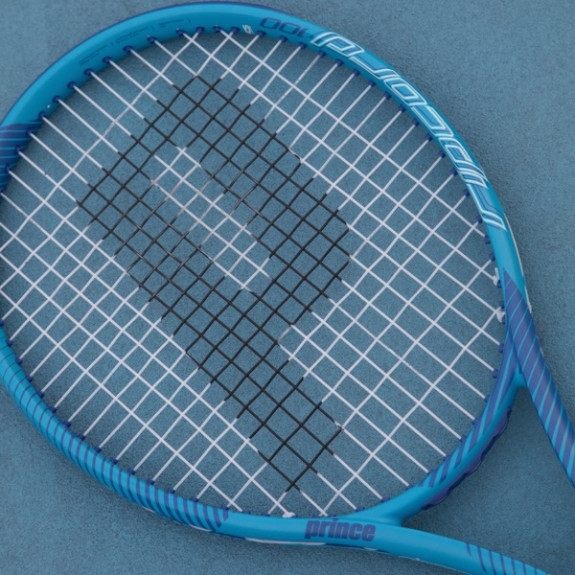 Raquette tennis Prince : l’atout essentiel pour tous les joueurs