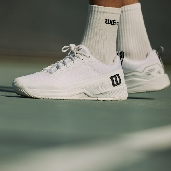 Chaussure wilson tennis : comment bien choisir pour homme, femme et junior