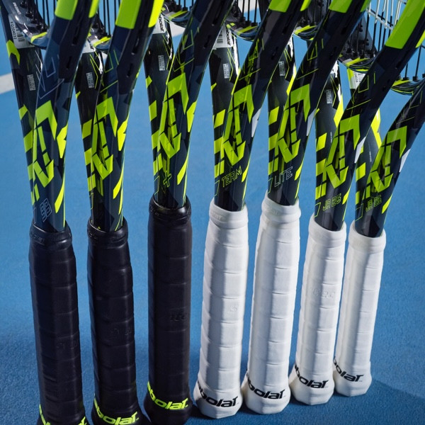 Raquette tennis babolat : comment bien choisir pour améliorer son jeu